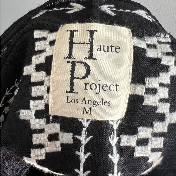 Haute Project Black and White Long Sleeve Cardigans - Picture 5 of 5